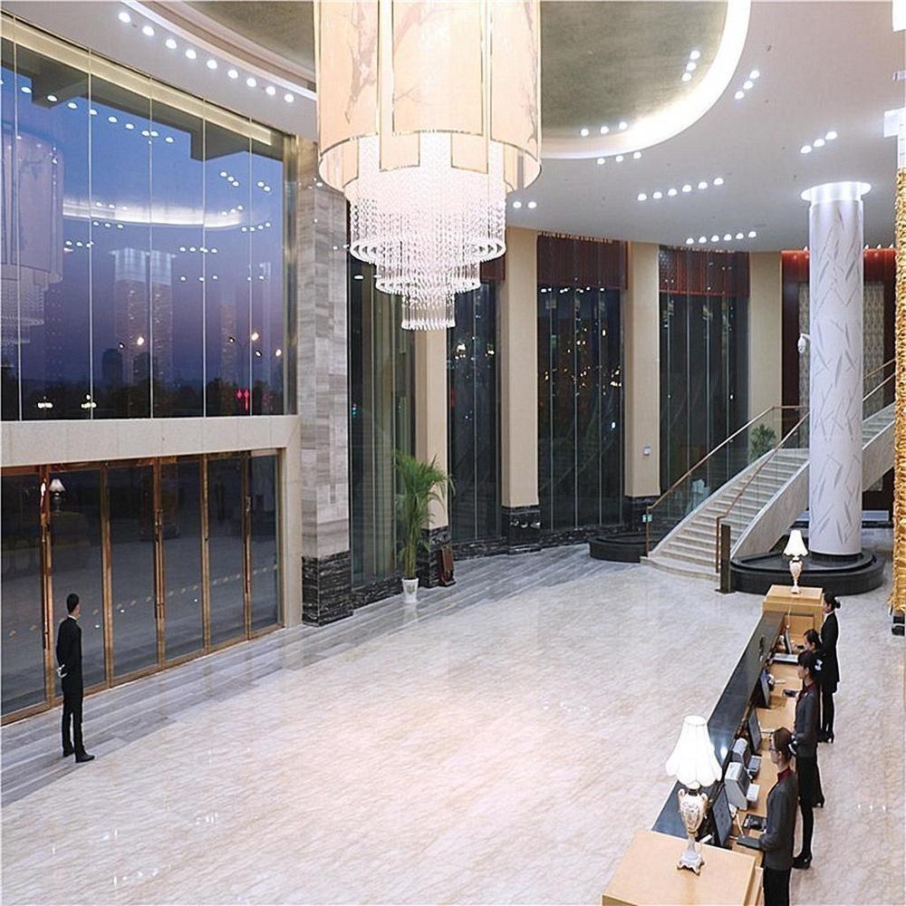 The Grand Plaza Hotel Ji'an  Extérieur photo