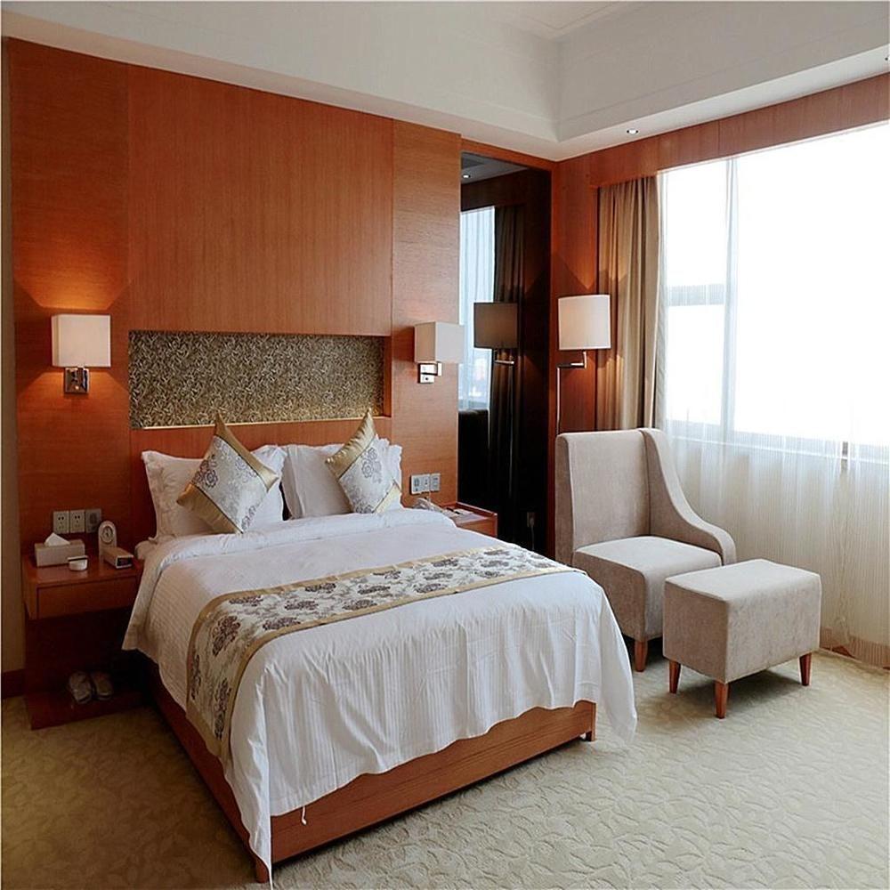 The Grand Plaza Hotel Ji'an  Extérieur photo