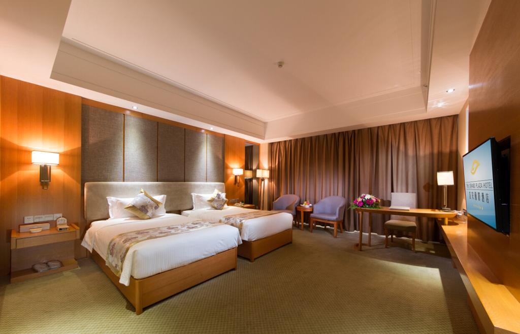 The Grand Plaza Hotel Ji'an  Extérieur photo