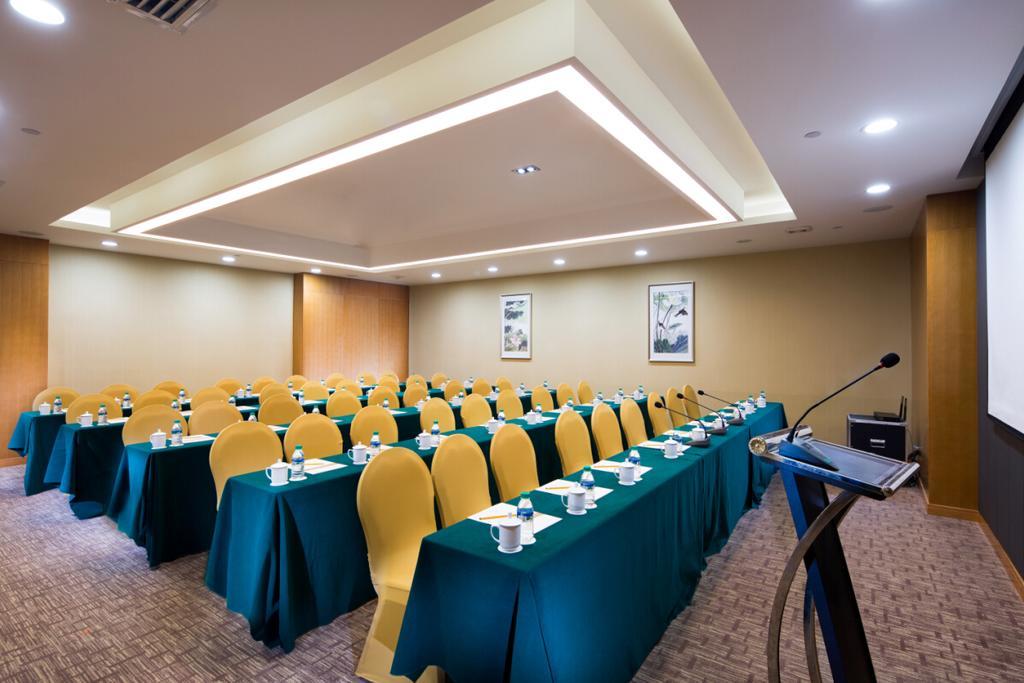 The Grand Plaza Hotel Ji'an  Extérieur photo
